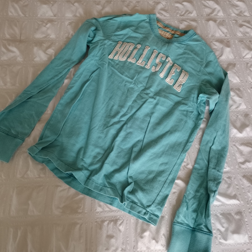 Hollister long sleeve shirt
